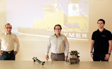 Handover: Professor Claus Fleig, Simon Serrer, Andreas Ruf Innovationsforum